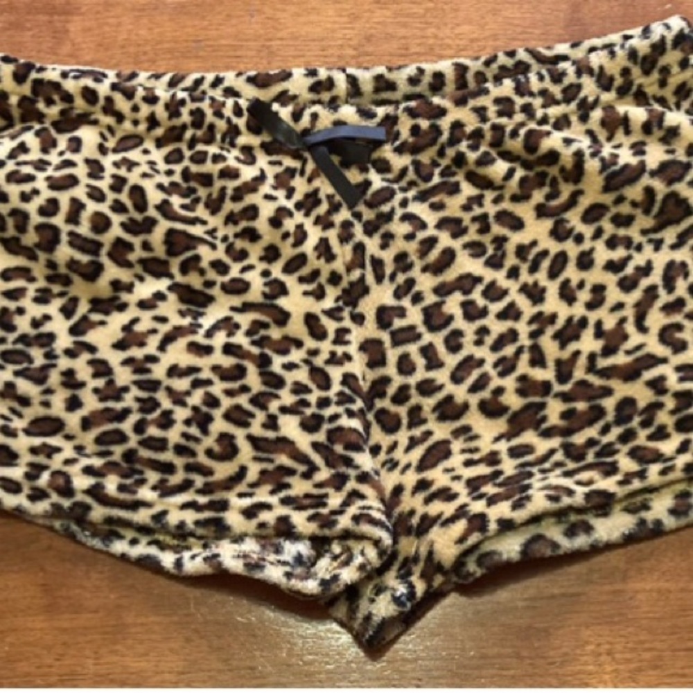 Two piece of short and tank top pjs
